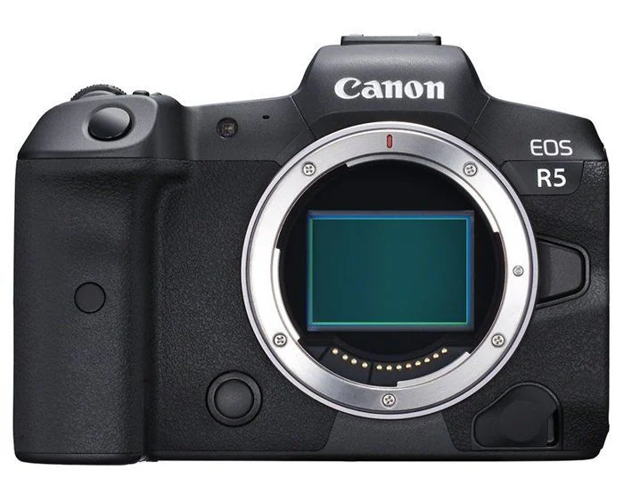 Canon%20EOS%20R5%20Body%20Aynasız%20Fotoğraf%20Makinesi