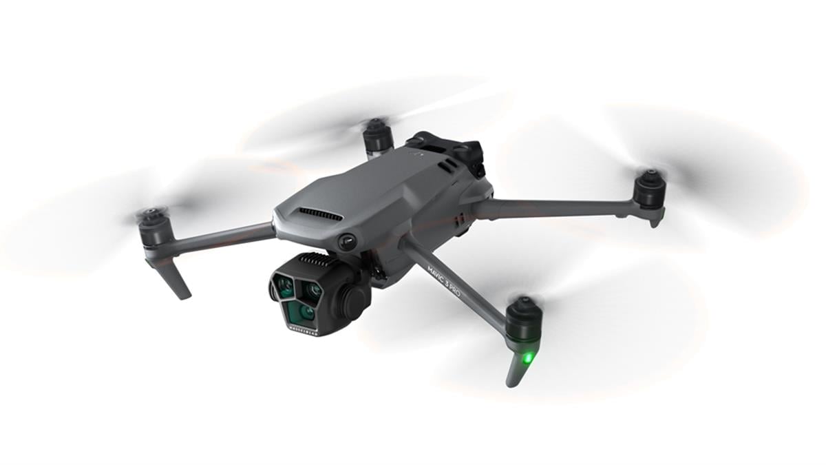 DJI%20Mavic%203%20Pro%20RC%20Kumandalı%20Fly%20More%20Combo%20Drone